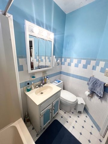 `146 Woodrow Ave, Boston, MA 02124