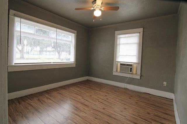 3539 E Mckenzie Avenue, Fresno, CA 93702