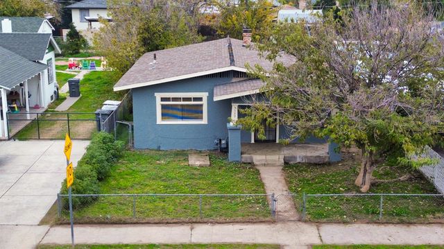3539 E Mckenzie Avenue, Fresno, CA 93702