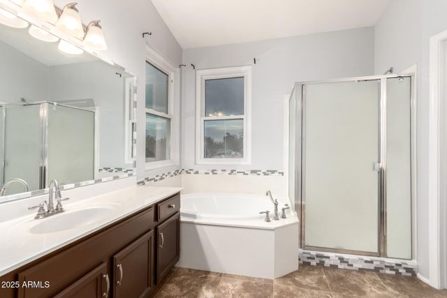 518 S PUEBLO Street, Gilbert, AZ 85233