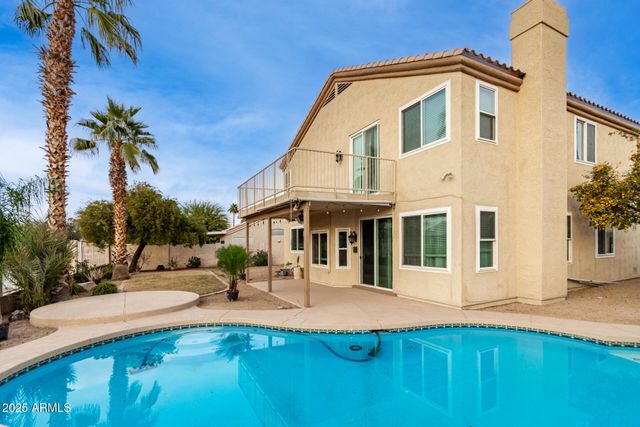 518 S PUEBLO Street, Gilbert, AZ 85233