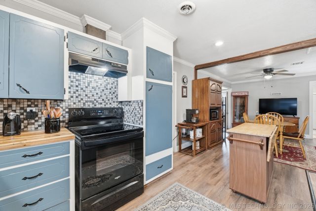 707 W Caddo Street, Cleveland, OK 74020