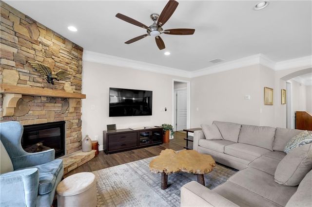 124 Wood Hollow Drive, Woodstock, GA 30188