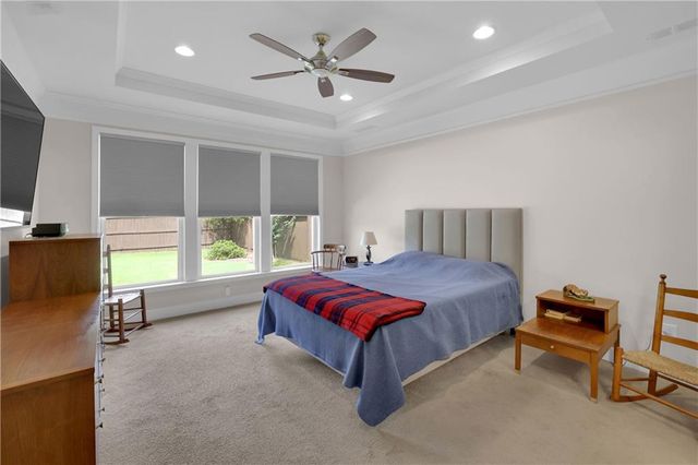 124 Wood Hollow Drive, Woodstock, GA 30188