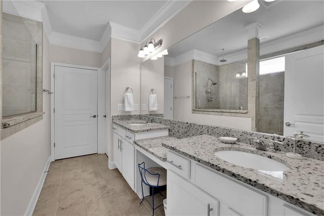 124 Wood Hollow Drive, Woodstock, GA 30188