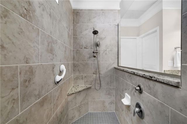 124 Wood Hollow Drive, Woodstock, GA 30188