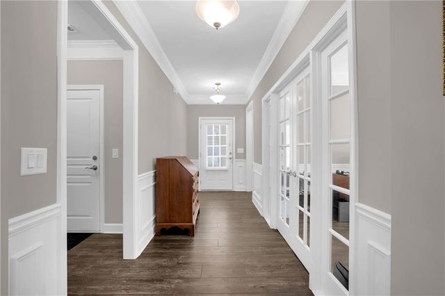 124 Wood Hollow Drive, Woodstock, GA 30188