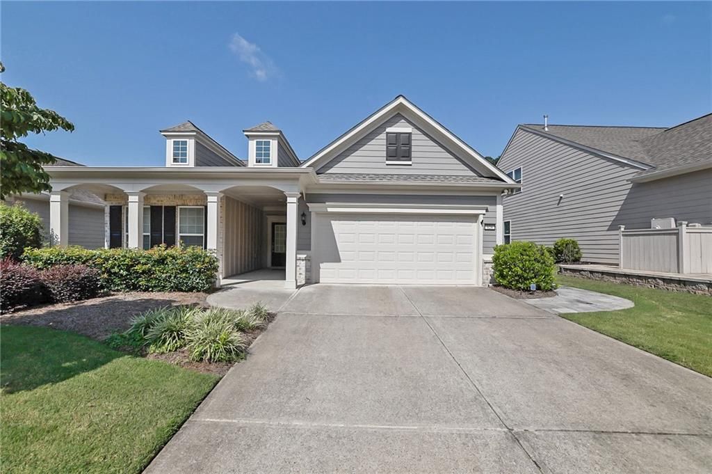 124 Wood Hollow Drive, Woodstock, GA 30188