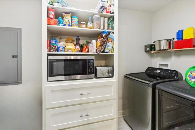 18069 Grace St, Prairieville, LA 70769