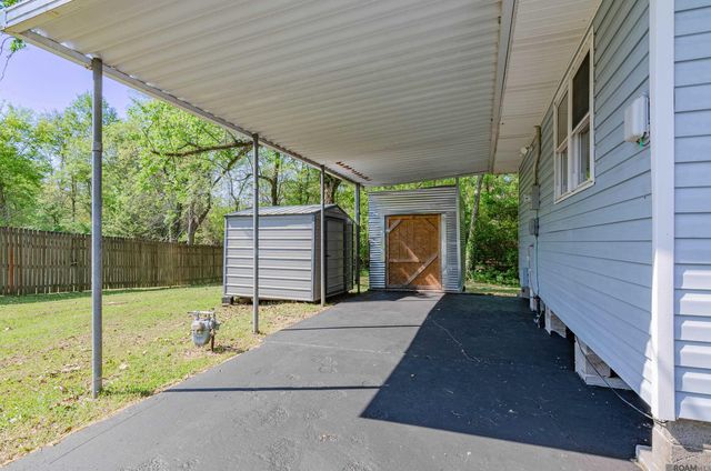 18069 Grace St, Prairieville, LA 70769