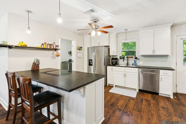 18069 Grace St, Prairieville, LA 70769