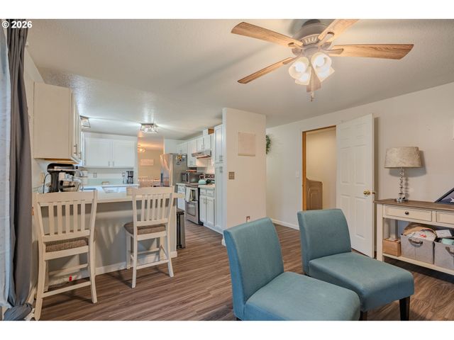 1965 BLACKTAIL Ln, Woodland, WA 98674