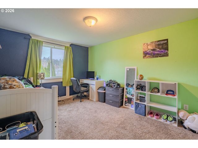 1965 BLACKTAIL Ln, Woodland, WA 98674