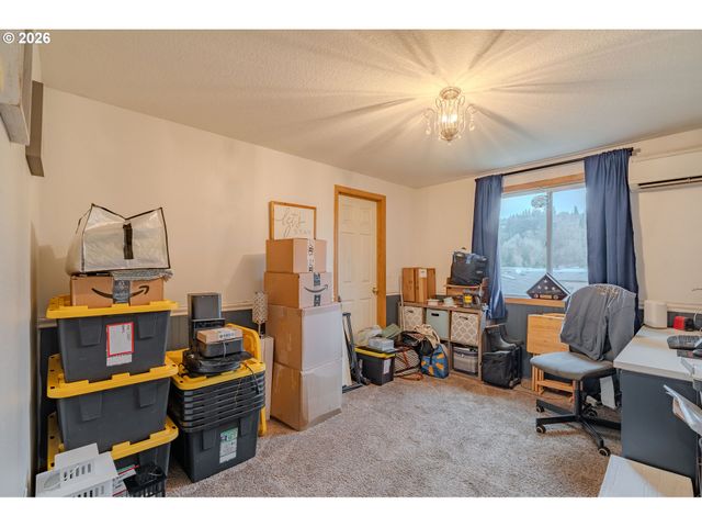 1965 BLACKTAIL Ln, Woodland, WA 98674