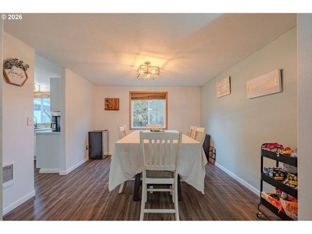 1965 BLACKTAIL Ln, Woodland, WA 98674