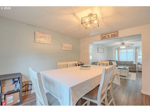 1965 BLACKTAIL Ln, Woodland, WA 98674