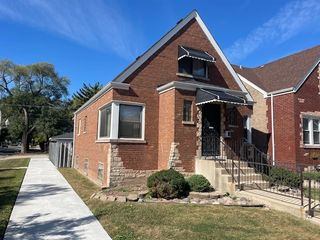 10458 S Calumet Avenue, Chicago, IL 60628