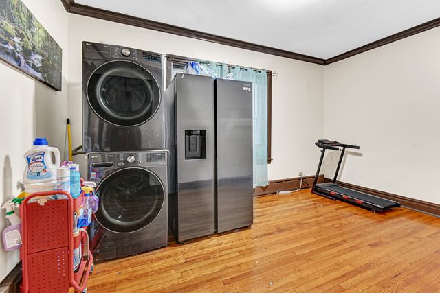 1651 N Mayfield Avenue, Chicago, IL 60639