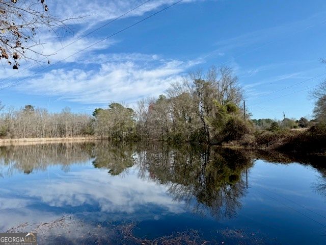 1431 Community Road, Glennville, GA 30427