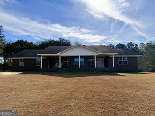 1431 Community Road, Glennville, GA 30427