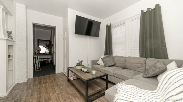 61 River Avenue, Patchogue, NY 11772