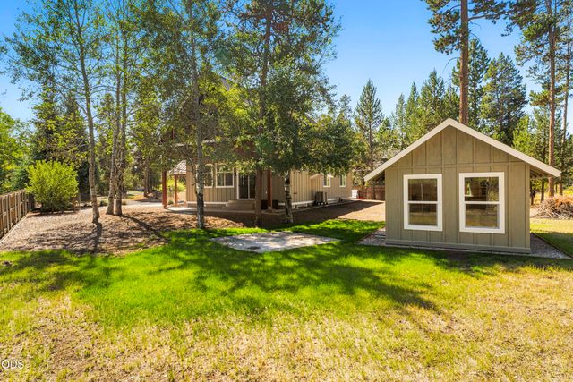 55377 Big River Drive, Bend, OR 97707