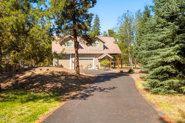 55377 Big River Drive, Bend, OR 97707