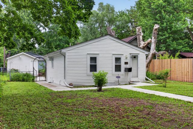 5521 34th Avenue S, Minneapolis, MN 55417