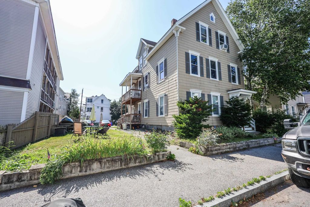 16 Hevey Street, Manchester, NH 03102