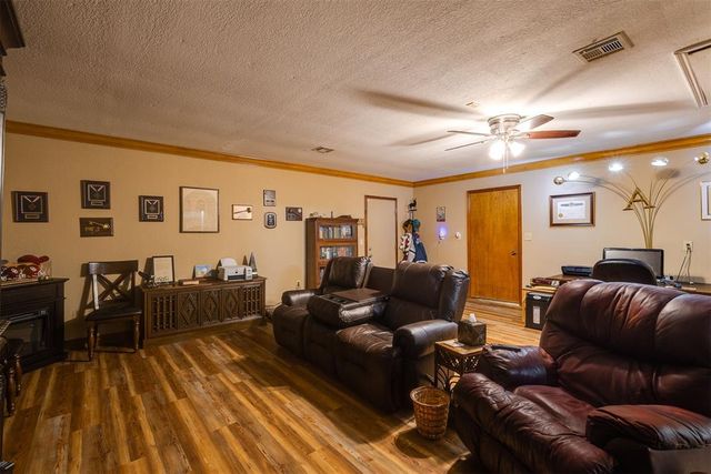 6400 E Etowah Road, Noble, OK 73068