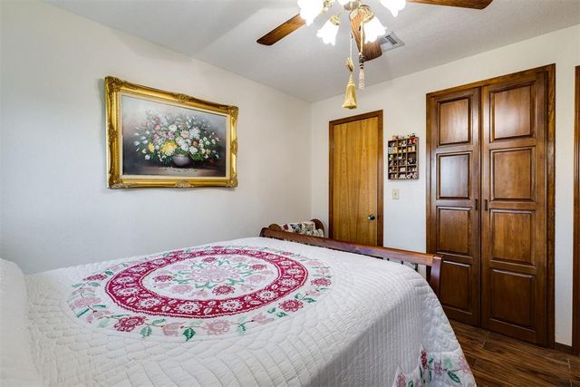 6400 E Etowah Road, Noble, OK 73068