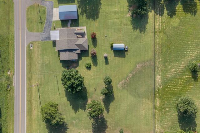 6400 E Etowah Road, Noble, OK 73068