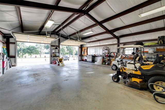 6400 E Etowah Road, Noble, OK 73068