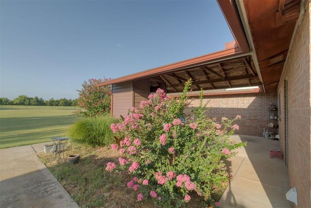 6400 E Etowah Road, Noble, OK 73068