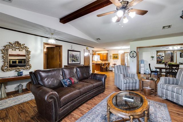 6400 E Etowah Road, Noble, OK 73068