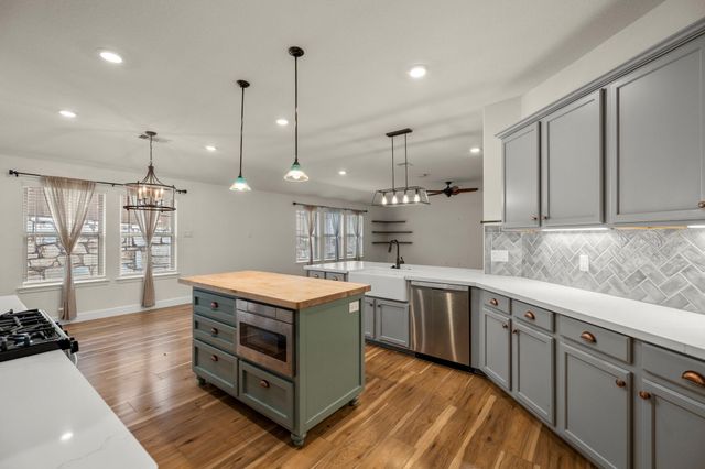 12340 Delta Timber Drive, Conroe, TX 77304