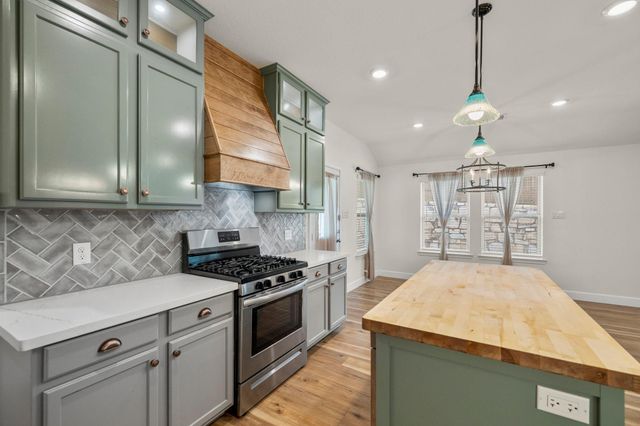 12340 Delta Timber Drive, Conroe, TX 77304