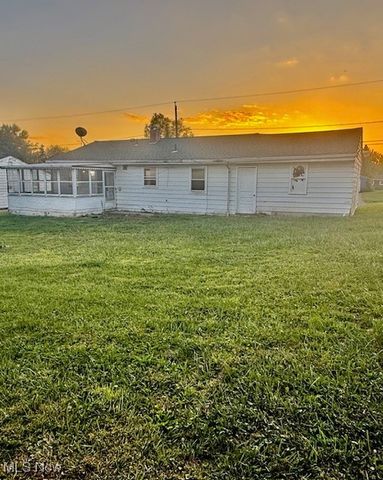 1325 Miami Avenue, Youngstown, OH 44505