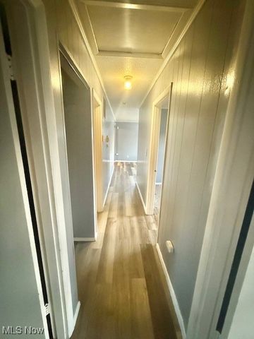 1325 Miami Avenue, Youngstown, OH 44505