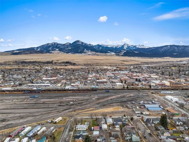 405 N C Street, Livingston, MT 59047