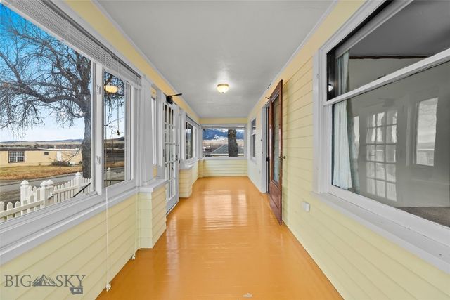 405 N C Street, Livingston, MT 59047