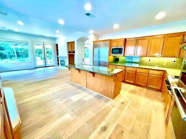 8058 Gilman Ct, La Jolla, CA 92037