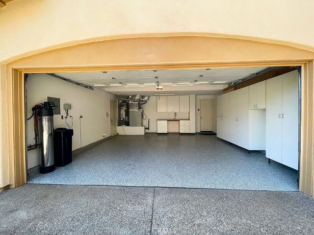 8058 Gilman Ct, La Jolla, CA 92037