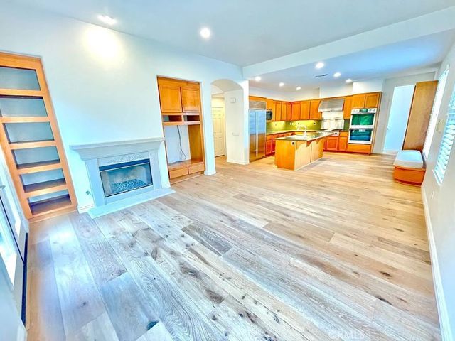 8058 Gilman Ct, La Jolla, CA 92037