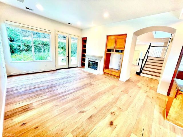 8058 Gilman Ct, La Jolla, CA 92037