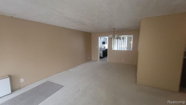 1917 Orleans Street 49, Detroit, MI 48207
