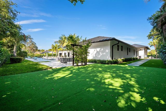 17872 W Fieldbrook Circle W, Boca Raton, FL 33496