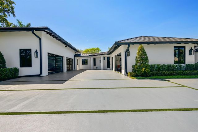 17872 W Fieldbrook Circle W, Boca Raton, FL 33496