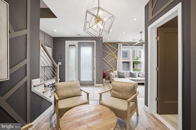 12285 SESSILE CMNS, Fairfax, VA 22030