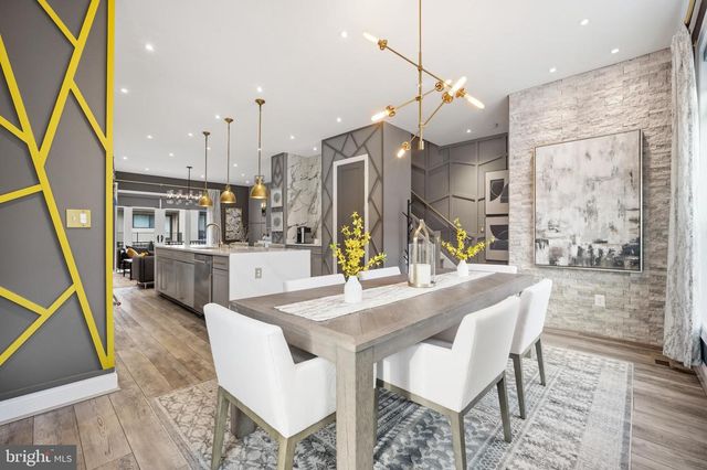 12285 SESSILE CMNS, Fairfax, VA 22030